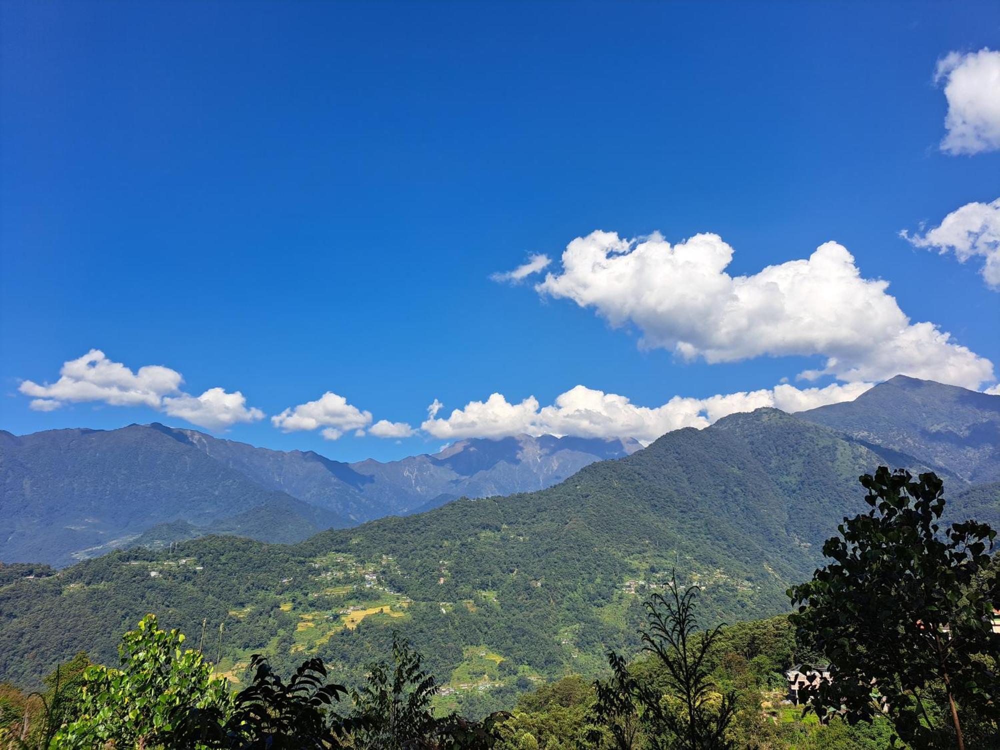 Snow White Retreat Hotel And Restaurant Gangtok Eksteriør billede